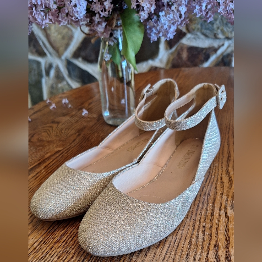 NWOT! Dream Paris Shimmery Gold Or Rose Gold Ankle-Strap Flats